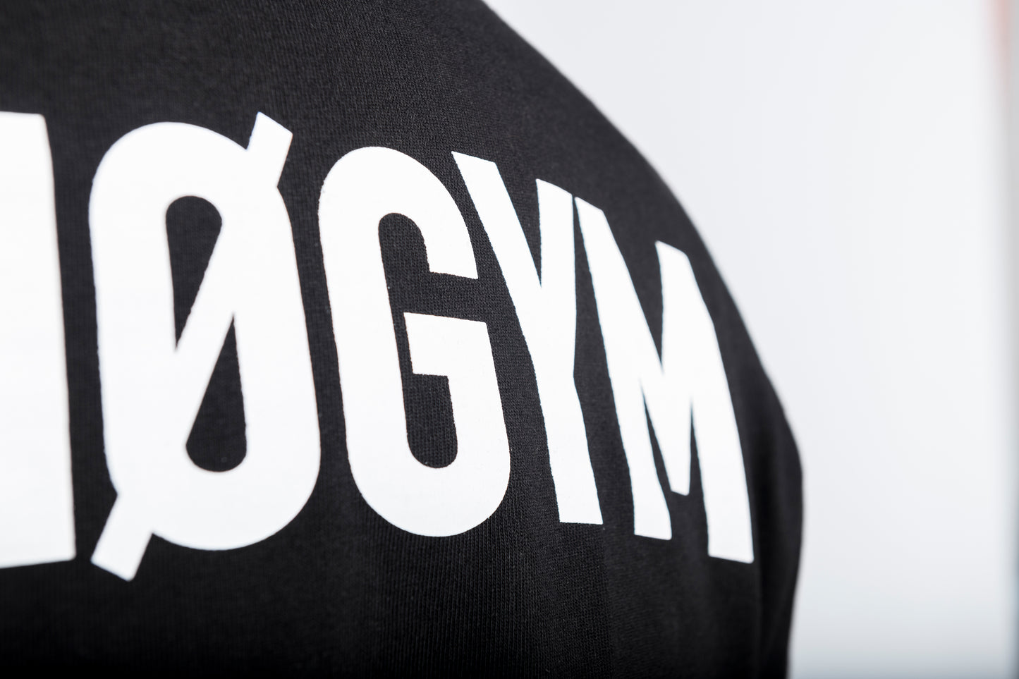 PSYCHOGYM Collection oversized t-shirt.