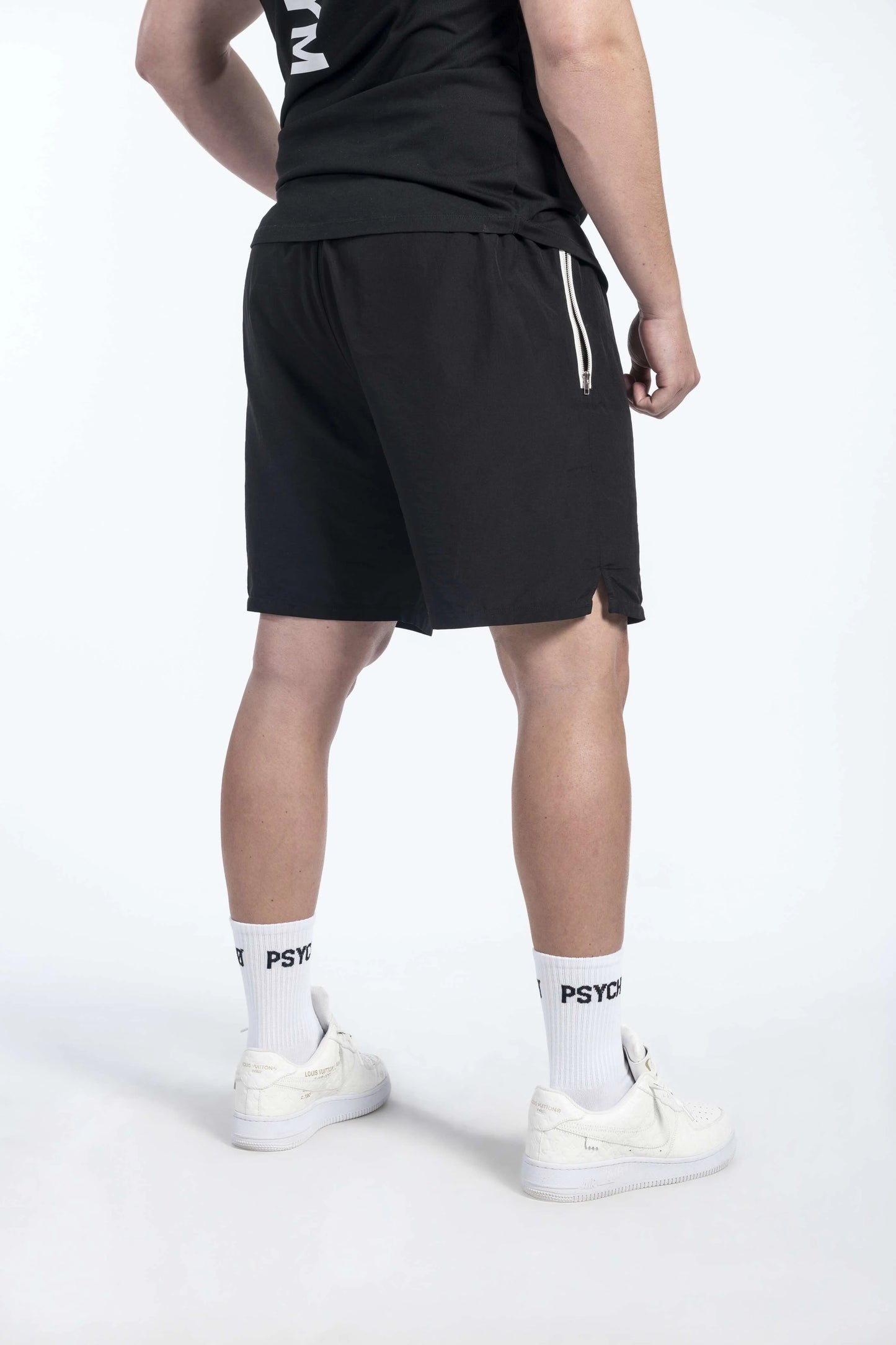 Zipper psycho short pants.